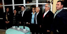 Los premiados, junto a la alcaldesa, Zaira Rodr�guez, y al presidente de los empresarios, Enrique Dom�nguez.