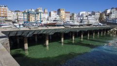 Unha vista de Malpica dende o seu porto 