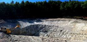 <span lang= es-es >OBRAS EN EL T�NEL DEL AVE DEL PADORNELO</span>. La imagen muestra la boca del t�nel del lado zamorano. Primero se construir� el nuevo tubo paralelo de alta velocidad y despu�s se acondicionar� el subterr�neo que utilizan los trenes convencionales.