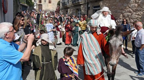 SEMANA SANTA EN BARBANZA, PROCESIN DE LA BORRIQUITA Y BENDICIN DEL DOMINGO DE RAMOS