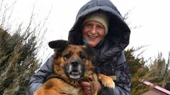 La guerra en Ucrania es impune ante el indefenso. No se para a contemplar. Pero tiene nombres y caras. Un ejemplo es el de Sasha. Ella eligi� quedarse en su casa cuidando a sus animales, pero un cohete ruso impact� sobre la vivienda. Su cuerpo fue hallado por su hijo la ma�ana siguiente. As� la record� su amiga Cathy en Twitter, sonriendo y con su perro.