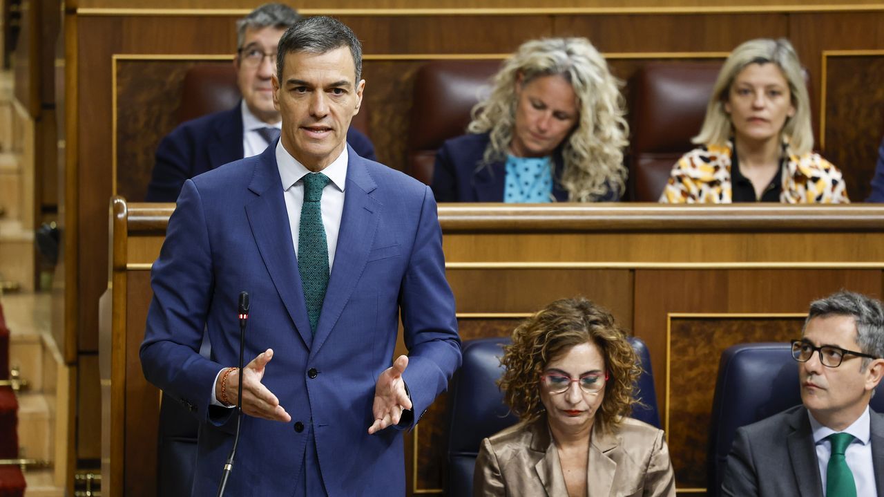 Sánchez defiende a Cerdán y acusa a Feijoo de difamar a personas honestas