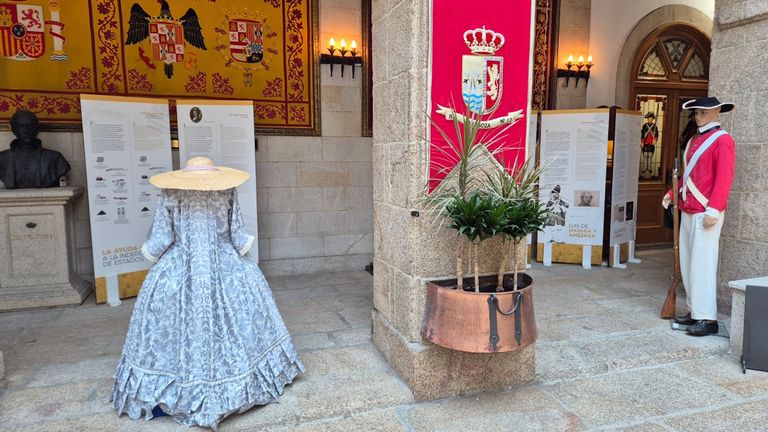 Exposici&oacute;n en el Palacio de Capitan&iacute;a de A Coru&ntilde;a de la muestra &laquo;250 a&ntilde;os. Espa&ntilde;oles en el nacimiento de una naci&oacute;n&raquo;