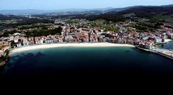 En Sanxenxo la crisis econ�mica est� contribuyendo a la par�lisis de un sector castigado por la gran bolsa de vivienda sin vender.