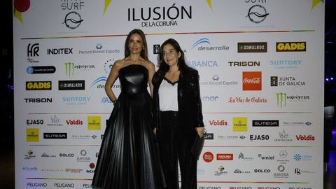 Almudena Fern�ndez e In�s Rey en la Gala Ilusi�n