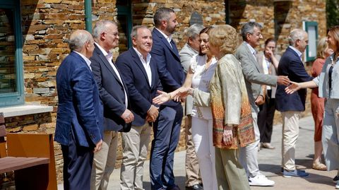 Alcaldes de las comarcas de Quiroga y Monforte estaban en la recepci�n
