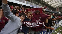 B�scate en la grada del partido de la Fase de Ascenso Pontevedra CF Mensajero (Album V)
