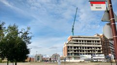 Vista de Nuevo Roces desde una de las rotondas que rodean al barrio.