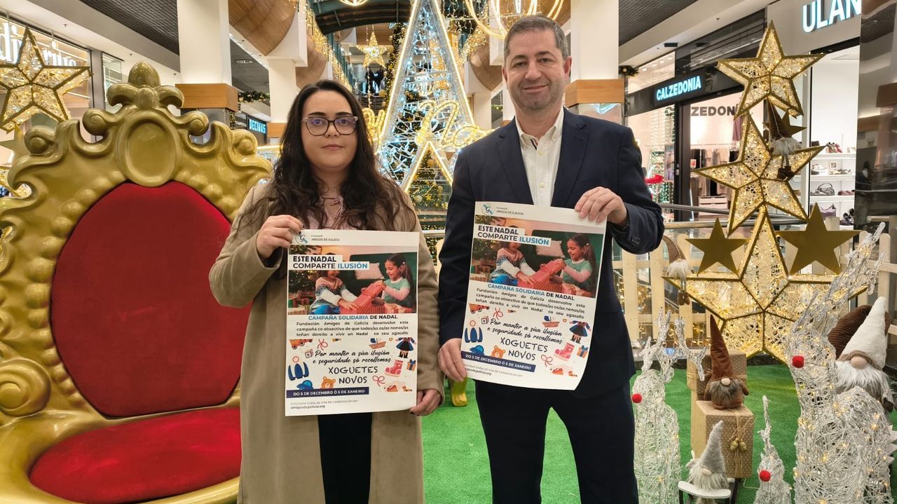 En el Centro Comercial Ponte Vella recogen juguetes para familias con pocos recursos