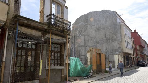 Edificios que rodean al ltimo derrumbe de Esteiro y que siguen desalojados