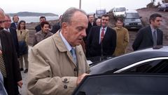 Fraga, en una imagen de archivo del 2001, durante una visita a las obras del puerto exterior de Ferrol