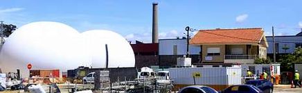 Aspecto que ofrecen en la actualidad las obras de la nueva depuradora del Lagares que sustituir� a la anterior para dar m�s cobertura y evitar problemas. 