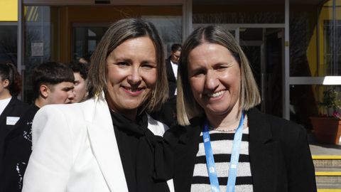 Roco Prez y Elena Leira, profesoras del ciclo de Turismo y organizadoras de la gala