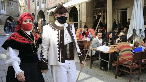 La zona de vinos presentaba -casi- el ambiente propio de un d�a de fiesta