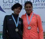 Jessica Mui�os, a la izquierda, termin� segunda en la cita de Zas.