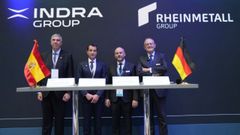 Firma del acuerdo entre Indra y Rheinmetall en el marco de Feindef, a 13 de mayo de 2025, en Madrid (España)