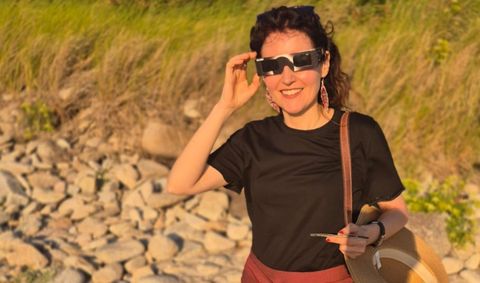 <span lang= gl >Guadalupe, cos lentes para ver o eclipse</span>