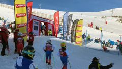 Campeonato de esqu celebrado en la estacin de Pajares