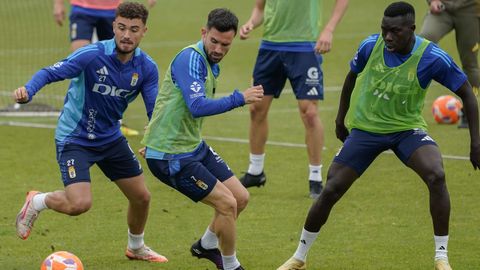 lex Cardero, Sebas Moyano y Lamine, en El Requexn