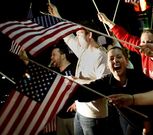 Los bostonianos celebraron en las calles la captura.