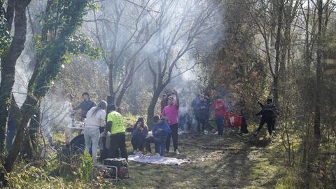 La comida a la brasa es la escogida para la tradicional cita