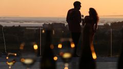 Instantes disfrutando de un buen albari�o en las Bodegas Mart�n C�dax