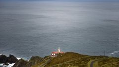 Vista del faro de Punta Candieira, en la costa de Cedeira