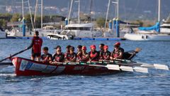 Equipo masculino del club de remo Cabo de Cruz