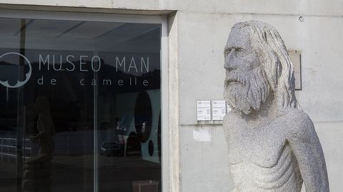 Museo Man, in Camarias.