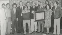 Benito Berm�dez Beiras, nun acto p�blico da primeira corporaci�n democr�tica de Carral no 1983