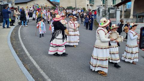 As foi o desfile de boteiros e fulins en Vilario de Conso