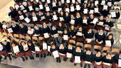 Alumnos de distintos cursos de los colegios Montespio y Pearredonda recibieron sus diplomas oficiales de Cambridge