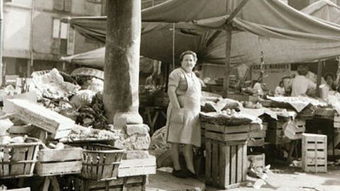 Mara Jovellanos Garca, en su puesta de la plaza del Fontn en 1968