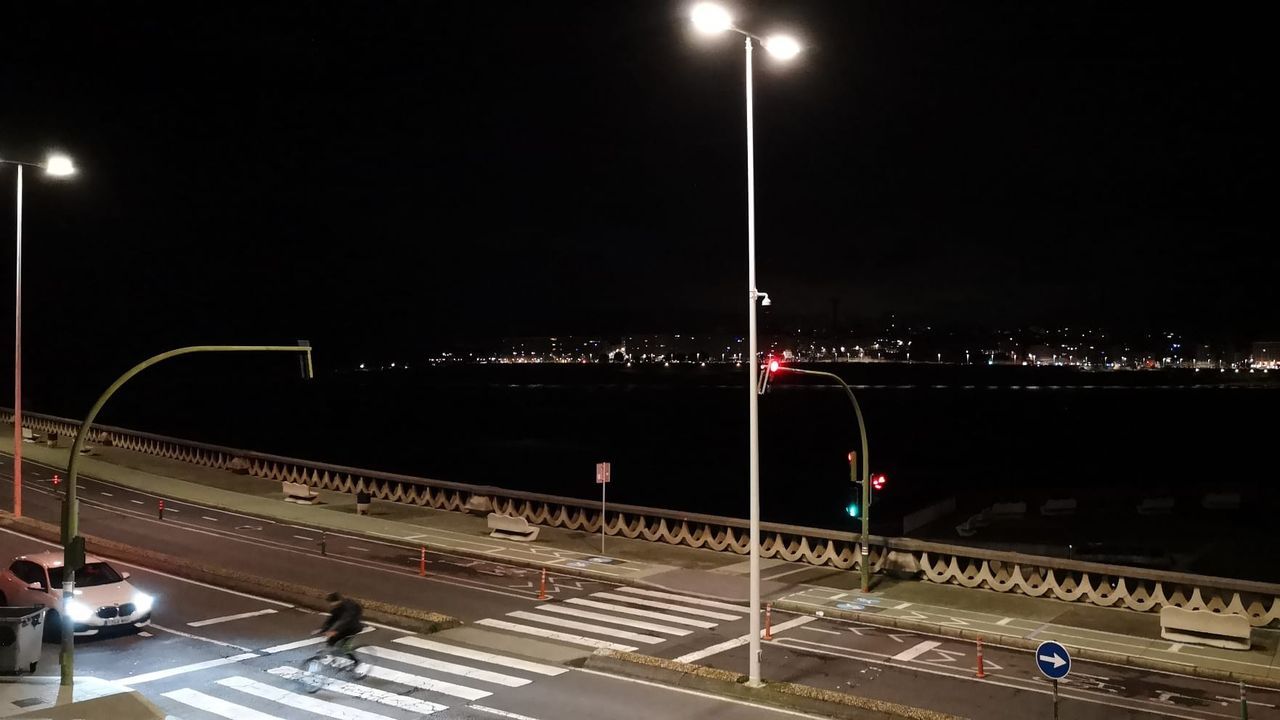 El faro de la torre de Hércules se apagó hora y media en la Nochebuena coruñesa