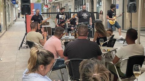 Sintrom ni Son actuarn en la Sala Jagger