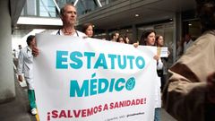 Protestas de los m�dicos este jueves en el Chuac