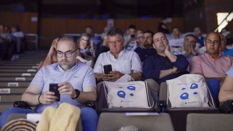 Celebración de los veinte años de Transmedia en el auditorio de Veterinaria