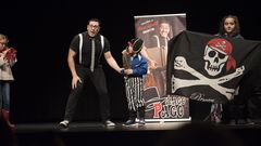 El Mago Paco act�a en Lugo