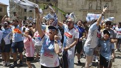 La afici�n lo celebr� con gran entusiasmo por las calles de Compostela.