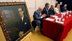 A obra sobre Sabell editada polo Centro Ram�n Pi�eiro presentouse onte en Santiago.