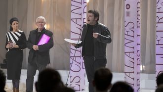 Carles Rebassa�recoge el Premio Sant Jordi con �Prometeu de mil maneres�