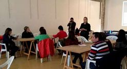 Asistentes a la reuni�n de A Estrada Inclusiva formaron tres grupos de trabajo, distribuidos por sectores.