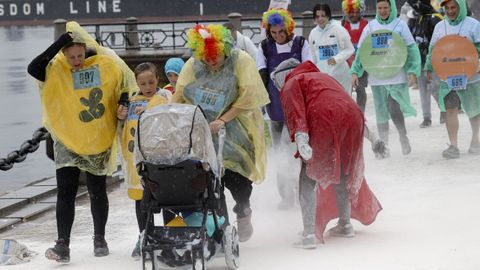 Novena edici�n de la carrera ENKI en A Coru�a con �xito de participaci�n