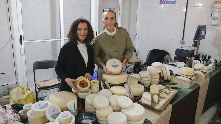 O primeiro Mercado de Nadal de R�bade, en imaxes