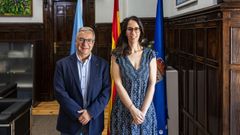 El presidente de la Diputaci�n, Luis Menor, se reuni� con la nueva gerente de Aqua Ourense, Teresa Alvari�o  
