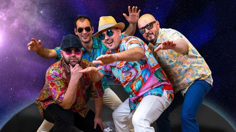 La Disquetera act�a en la sesi�n verm� de R�bade