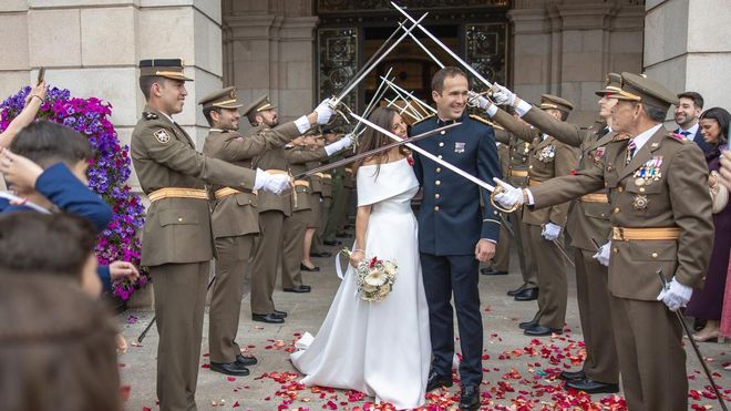 Cristina Anguita y Jorge S�nchez se casaron en Mar�a Pita el 2 de mayo