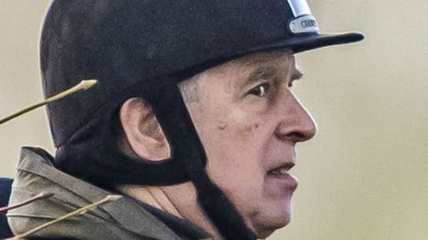 Andr�s, montando a caballo en Windsor, en el 2010