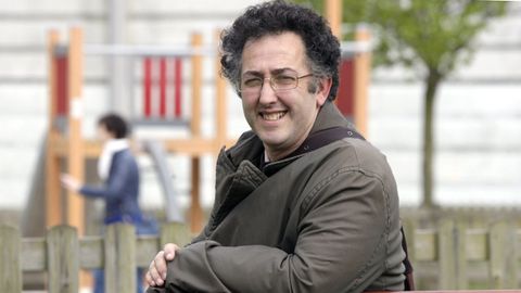 Eliseo Fern�ndez leva dous anos investigando a historia dos maquis do Courel