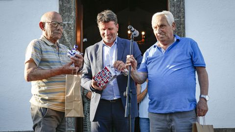 Homenaje a los héroes del racú en Boiro